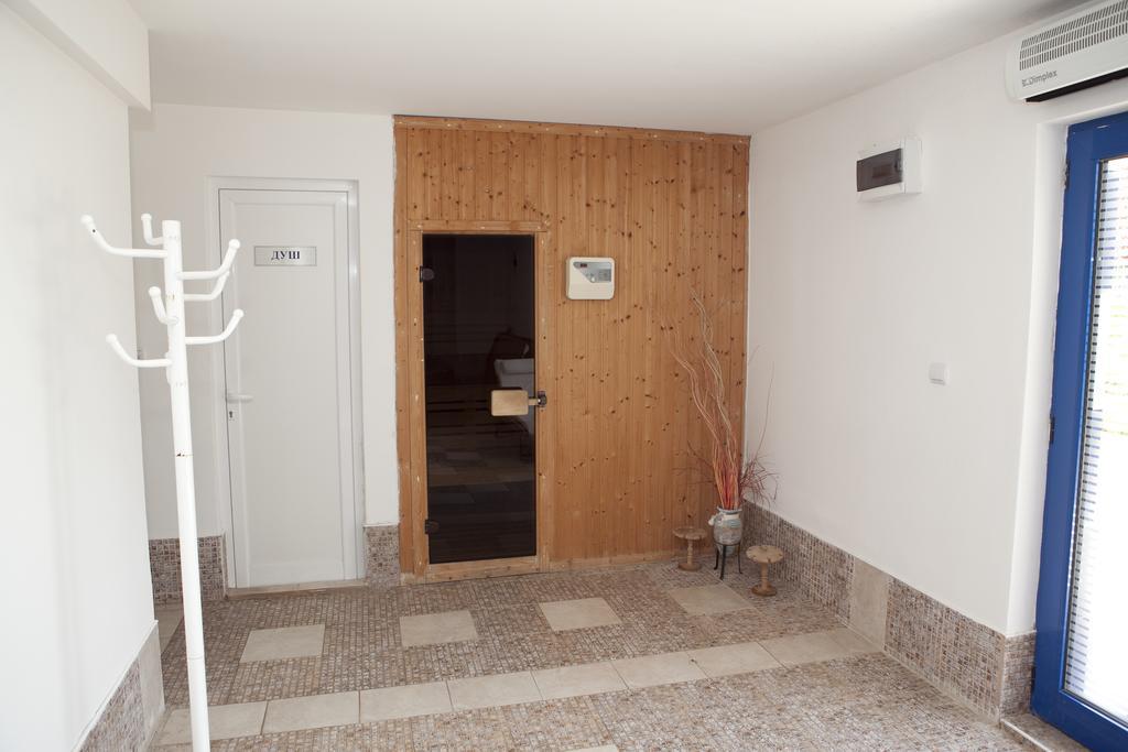 היסריה Spa Villa Crystal מראה חיצוני תמונה