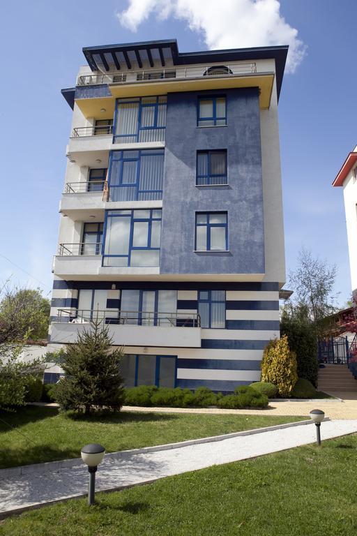 היסריה Spa Villa Crystal מראה חיצוני תמונה